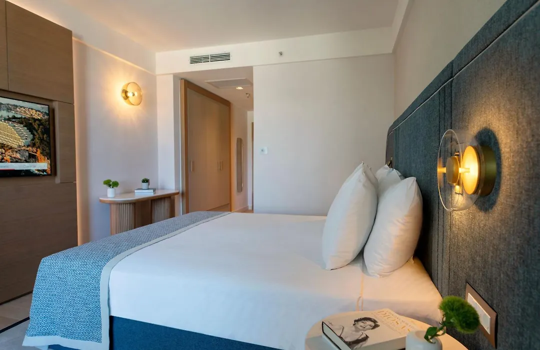 Hotel Croatia-1