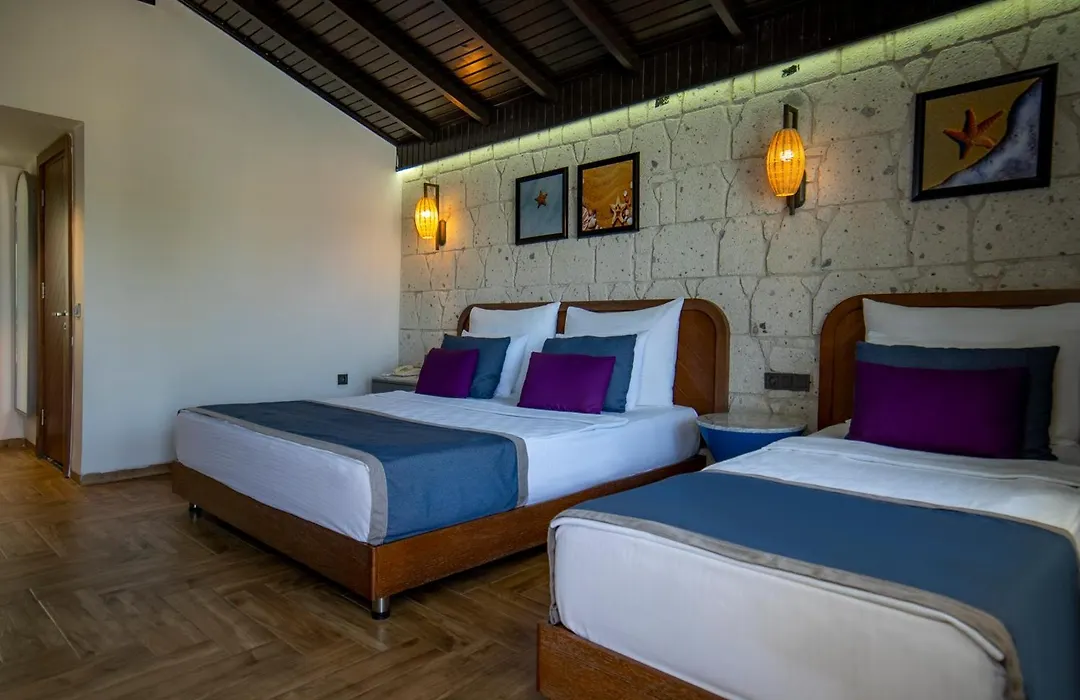 Risus Beach Resort Hotel-1