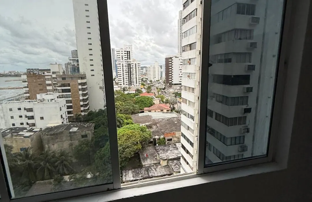 Apartamentos en Edificio Los Delfines-1