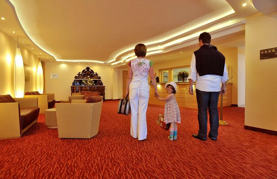 Hotel Strandidyll-1