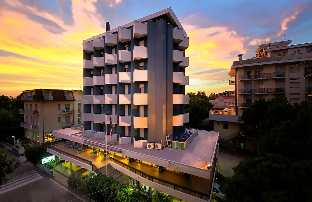 Hotel Raffaello-1