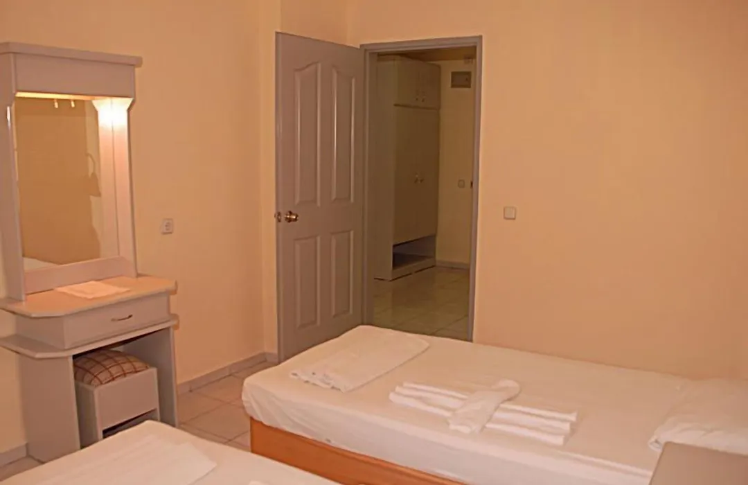 Sailor Apart Hotel-1