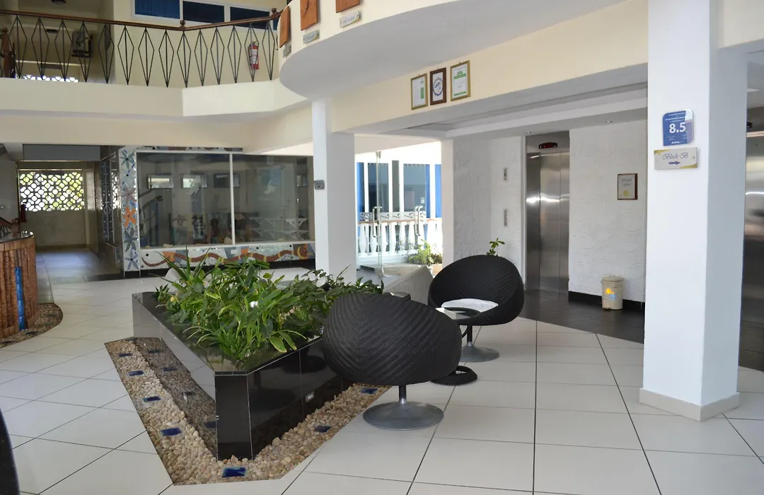 Cowrie Shell Beach Apartments Official-1