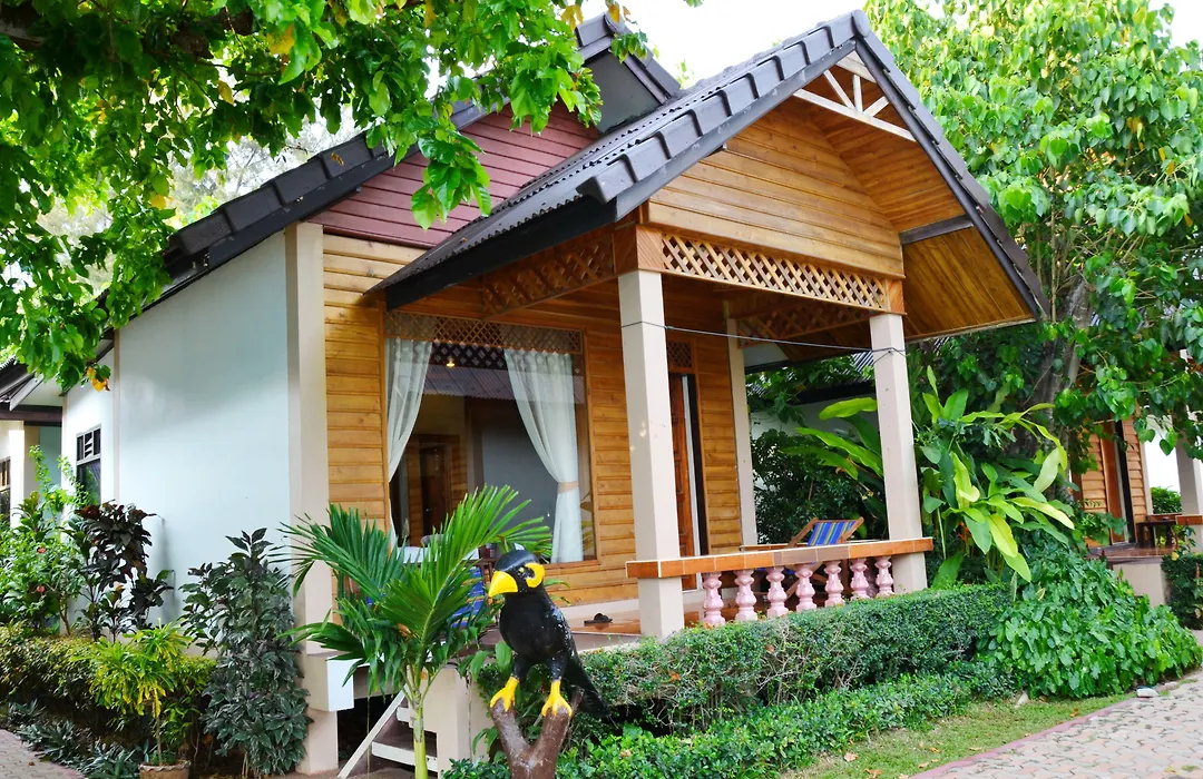 Lanta Miami Resort - Sha Extra Plus-1
