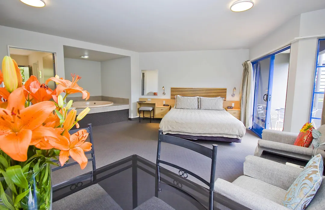 Clearwater Motor Lodge-1