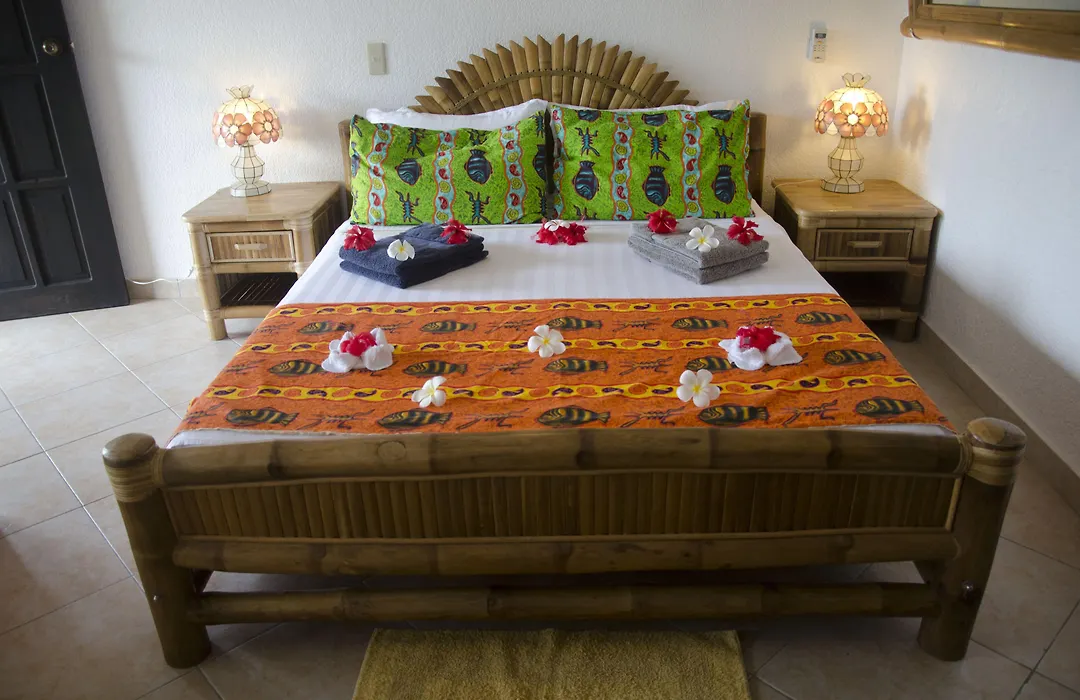 Dolphin House Resort Moalboal-1