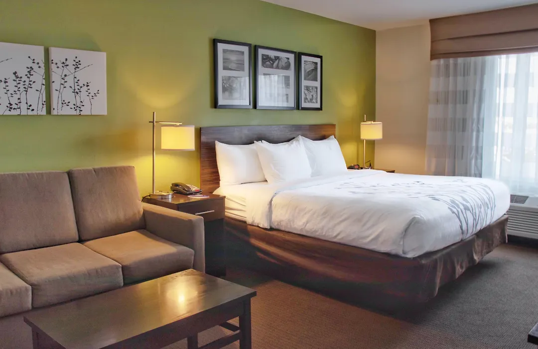 Sleep Inn & Suites Gulfport-1