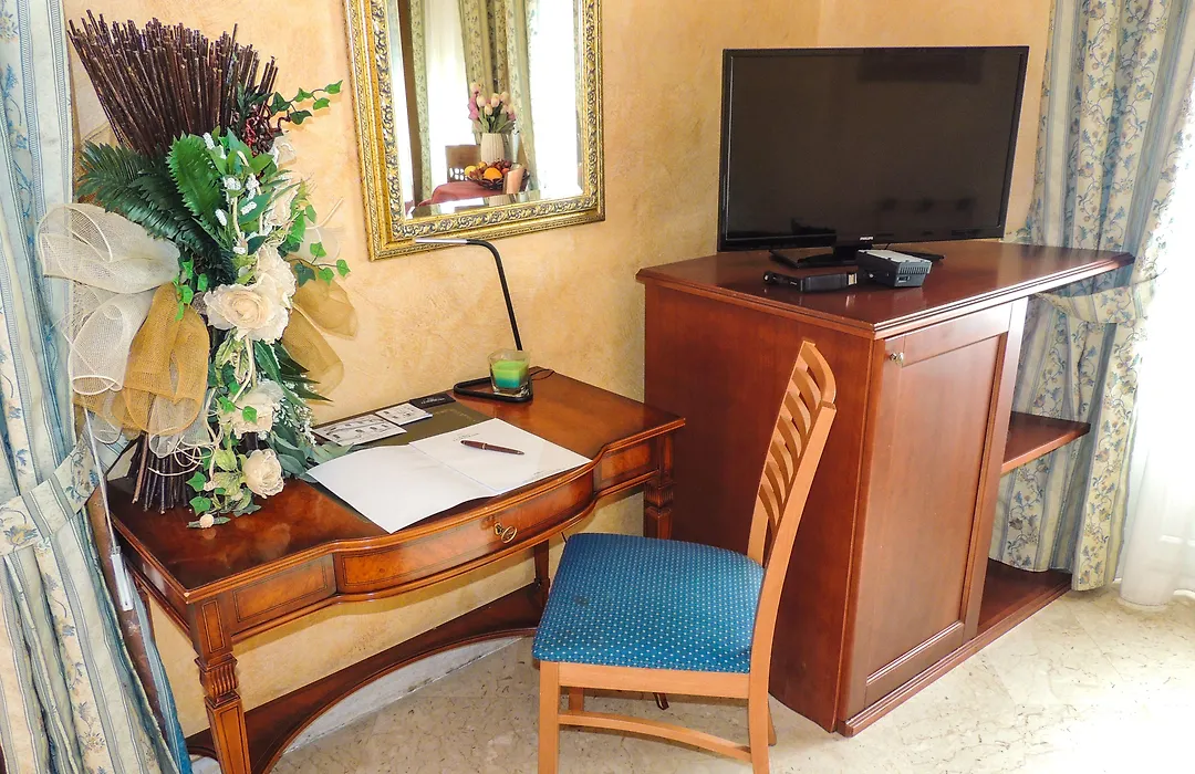 Hotel Lungomare-1