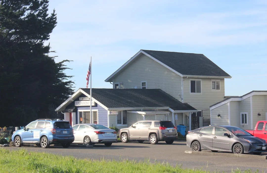 The Oceanfront Inn-1