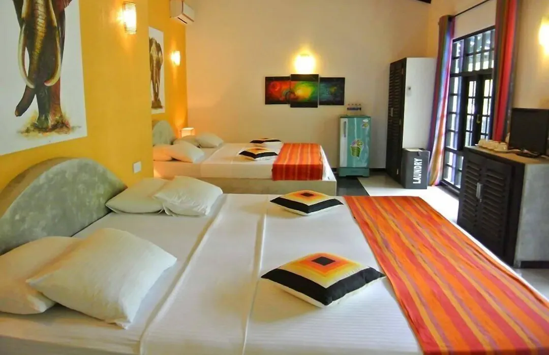 Hotel Flower Garden-1