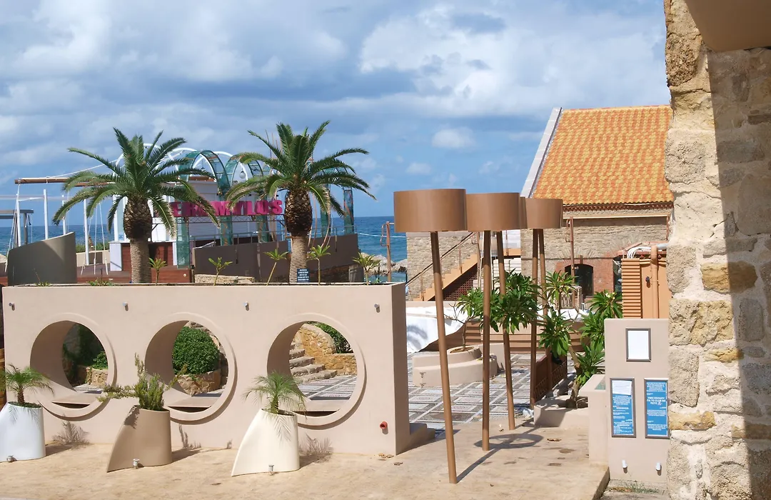 Mylos Hotel Apartments-1