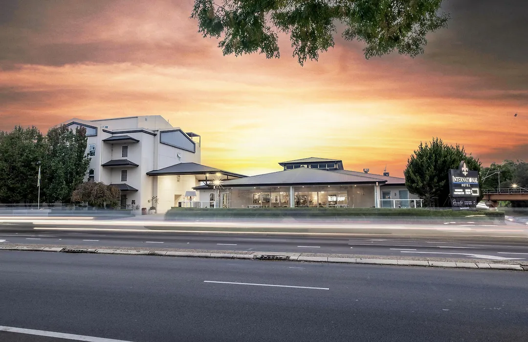 International Hotel Wagga Wagga-1