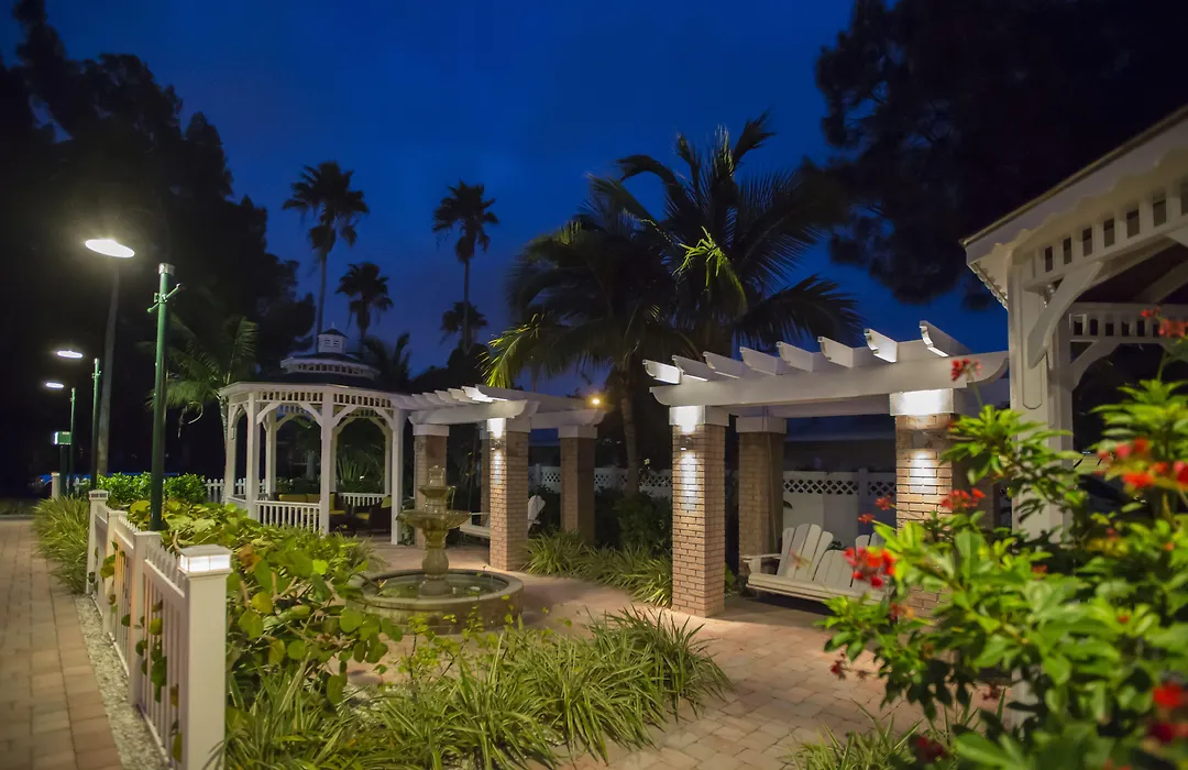 Coconut Inn-1
