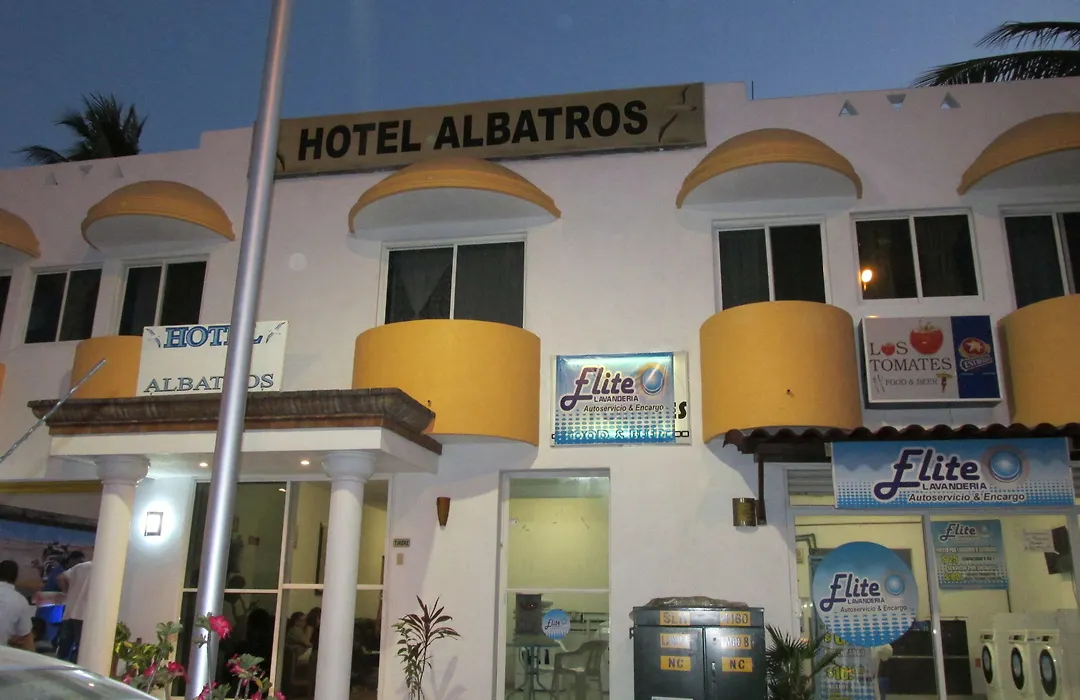 Hotel Albatros-1