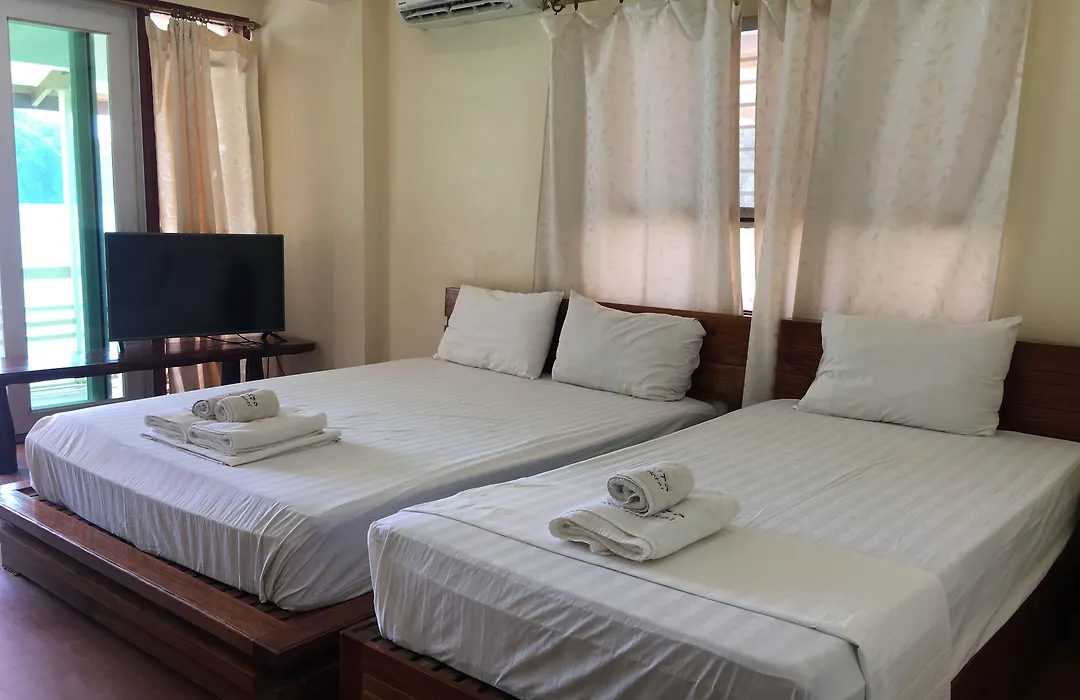 El Nido Beach Hotel-1