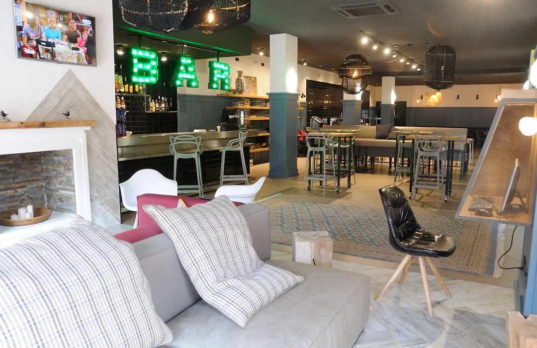 New Hotel Colon-1