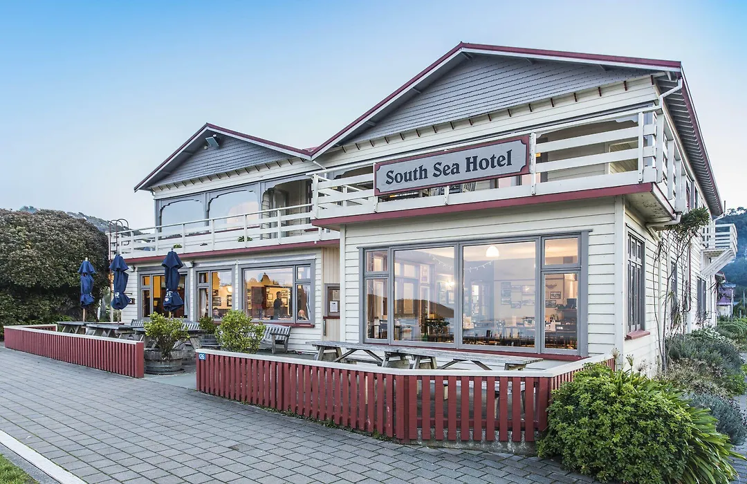 South Sea Hotel - Stewart Island-1
