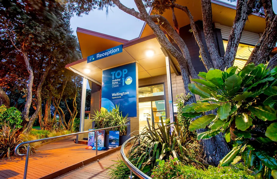 Wellington Top 10 Holiday Park-1