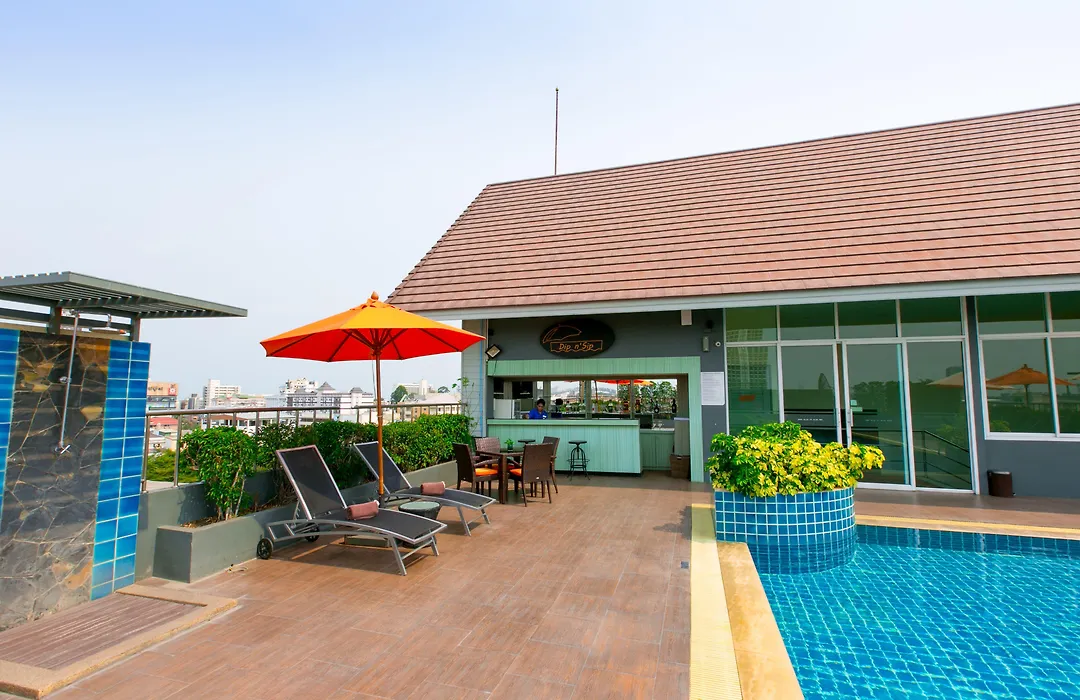 Adelphi Pattaya-1