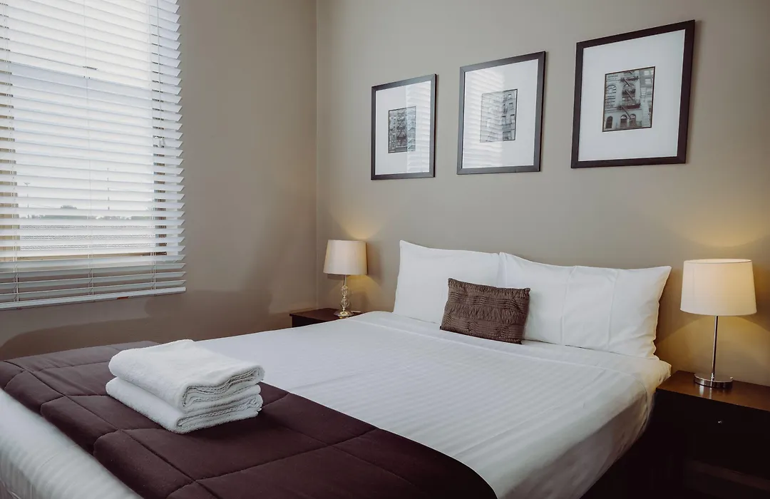 Crossroads Hotel-1