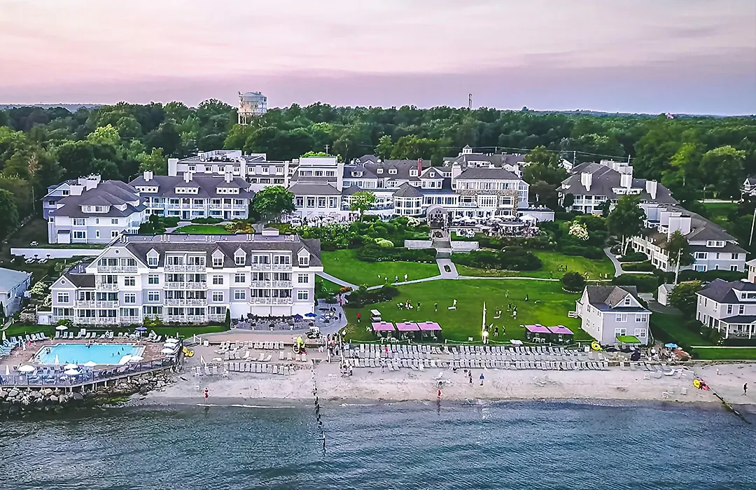 Water'S Edge Resort & Spa-1