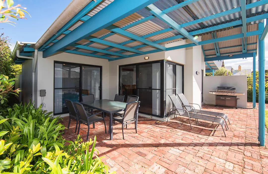 Dunsborough Beach Cottages-1