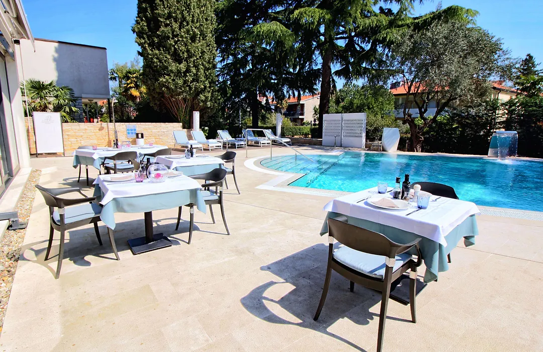 Hotel Arupinum-1
