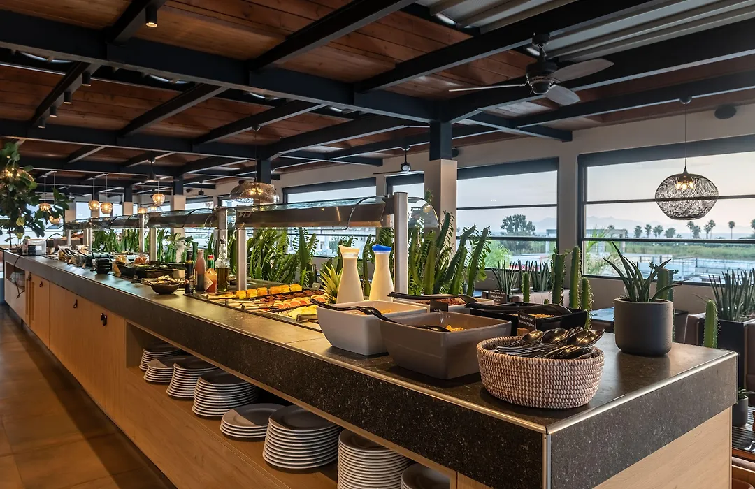 More Meni Residence & Suites-1