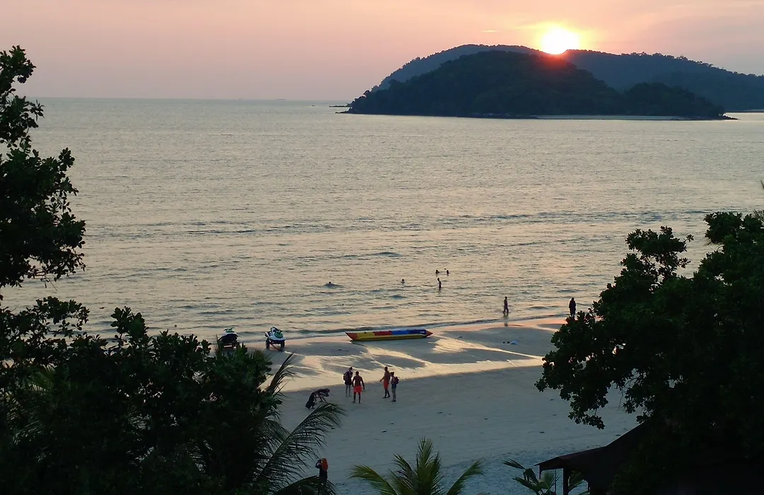 Malibest Resort-1