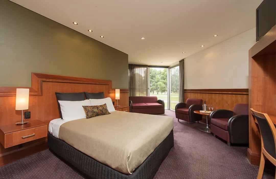 Renmark Country Club-1