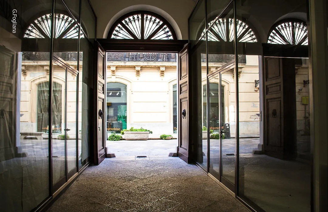 Central Gallery Rooms- Palazzo D'Ali' Staiti XIX-1