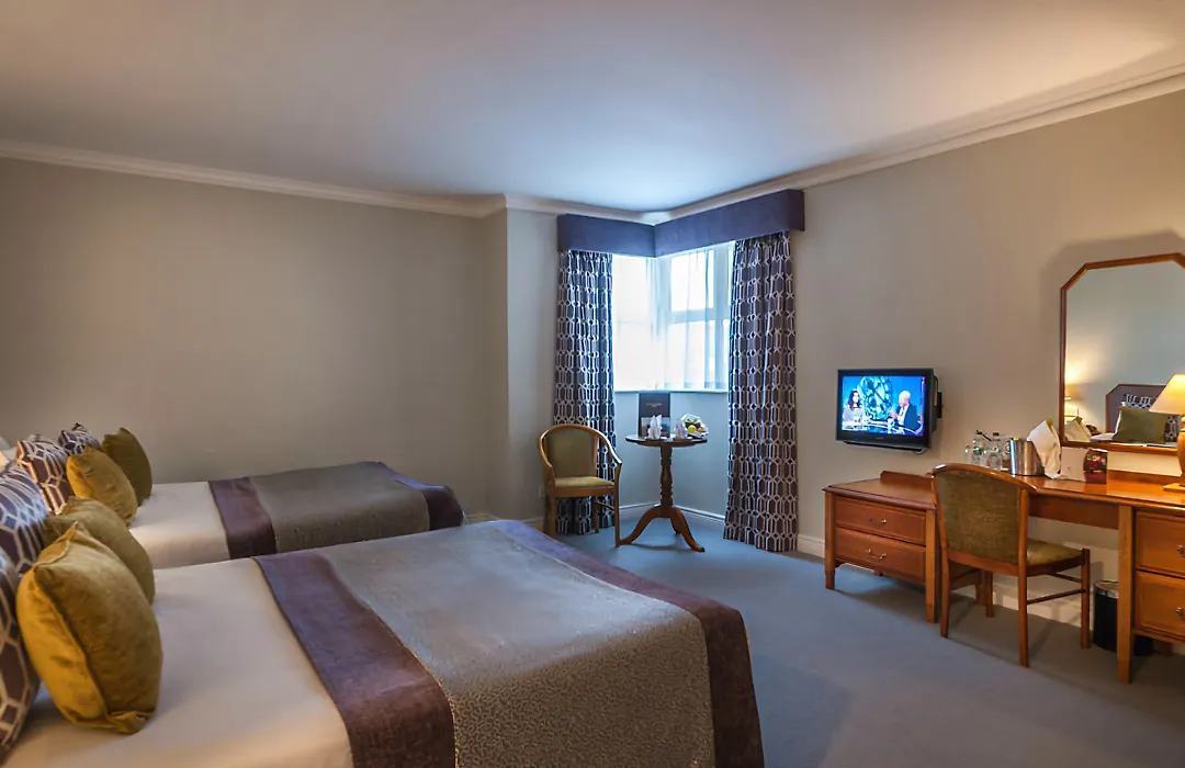 Inishowen Gateway Hotel-1