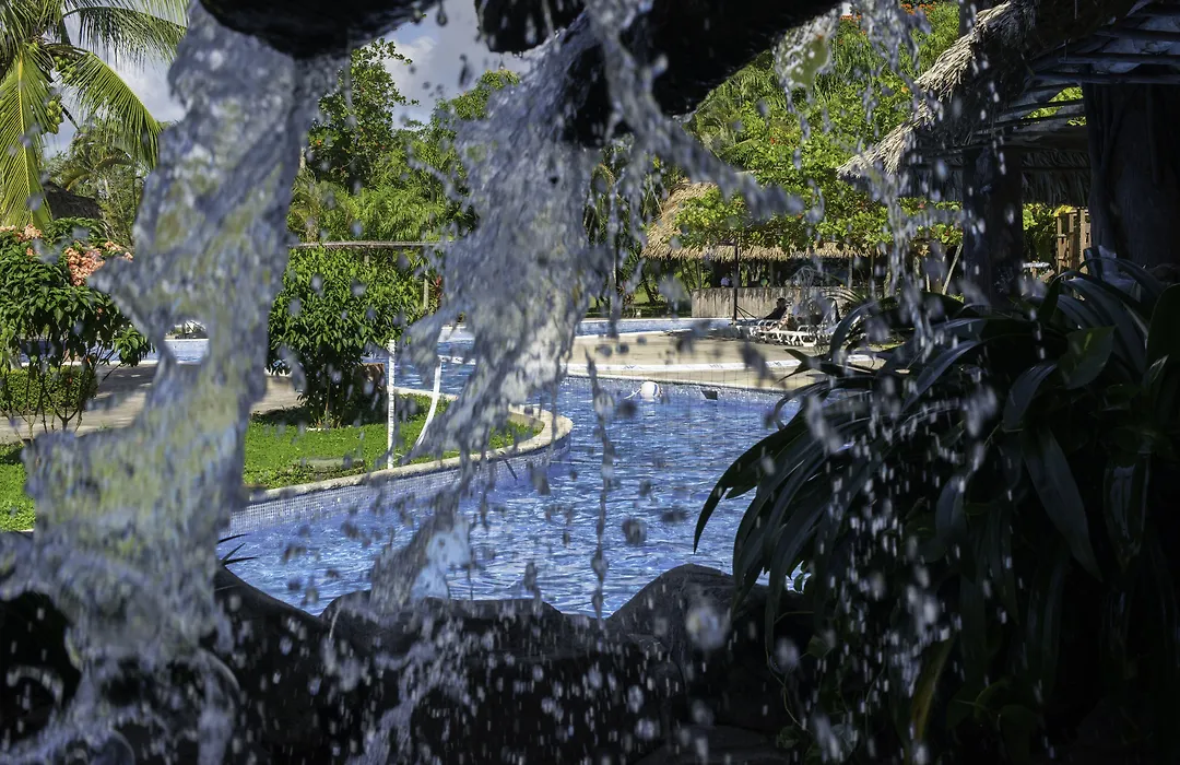 Amatique Bay Hotel-1