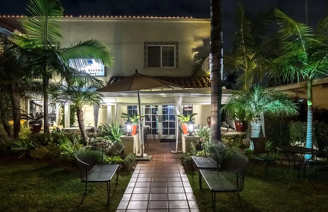 Crown City Inn Coronado-1