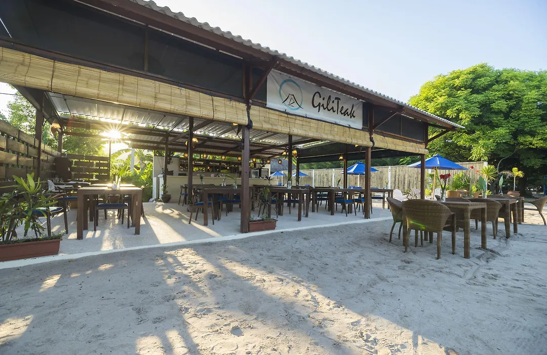 Gili Teak Beach Front Resort-1