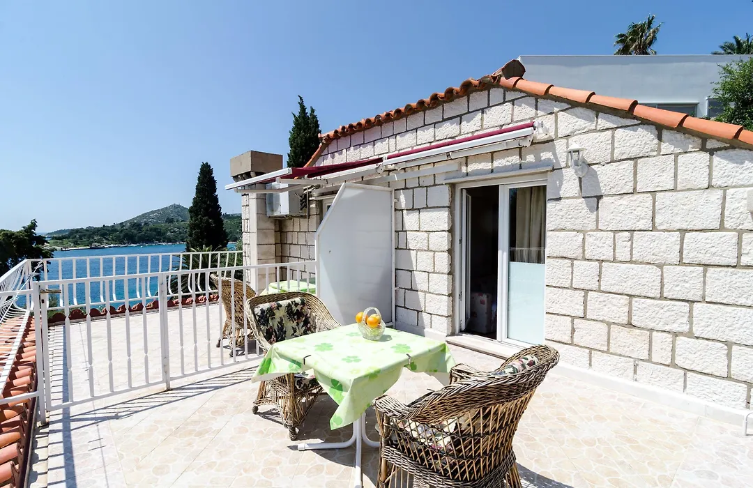 Guest House Daniela-1