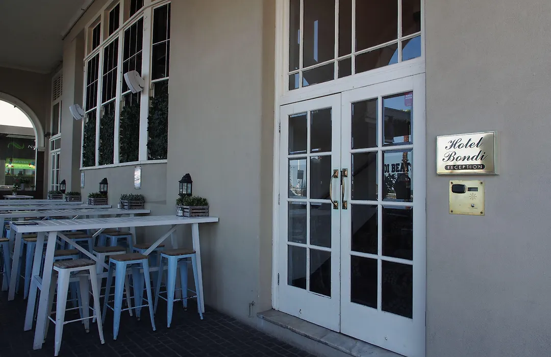 Hotel Bondi-1