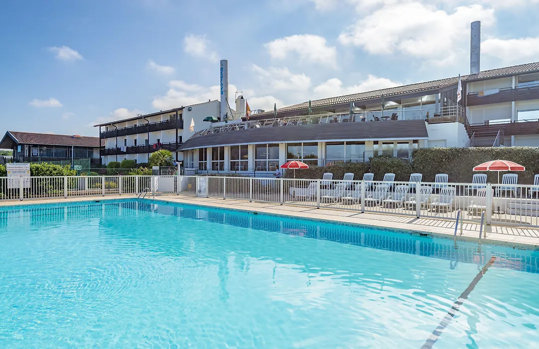 Azureva Club Anglet-1