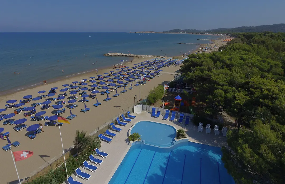 Hotel Gabbiano Beach-1