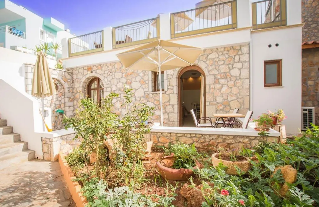 W Suites By Estia Ex Camelot-1
