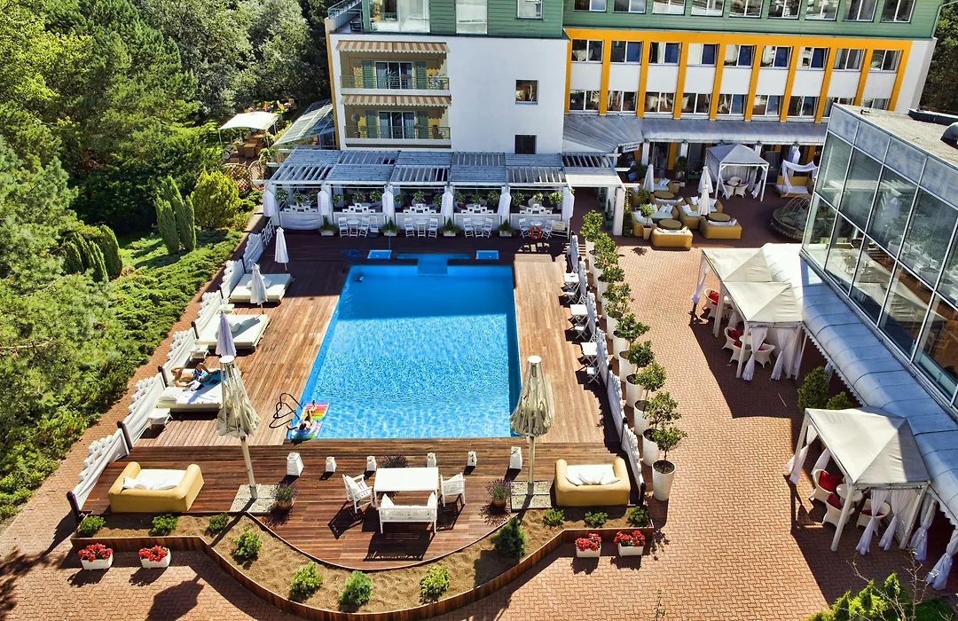 Hotel Bryza Resort & Spa-1