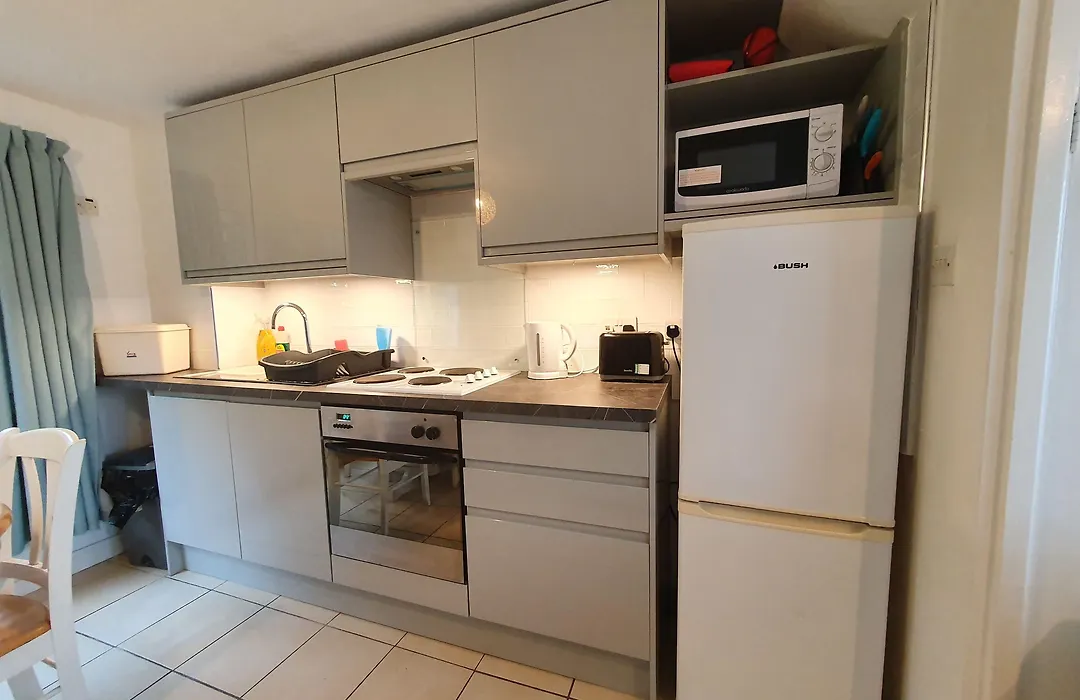 Freshwater Bay Holiday Cottages-1