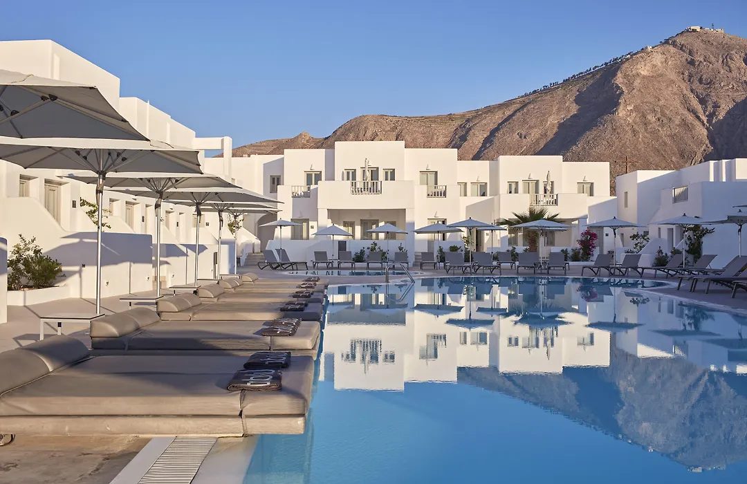 Aqua Blue Beach Hotel-1