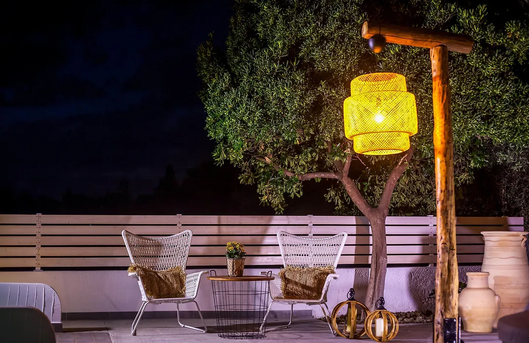 Malibu Studios & Bungalows-1