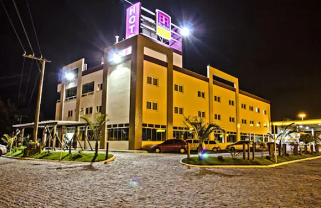 Br Suites Hotel-1