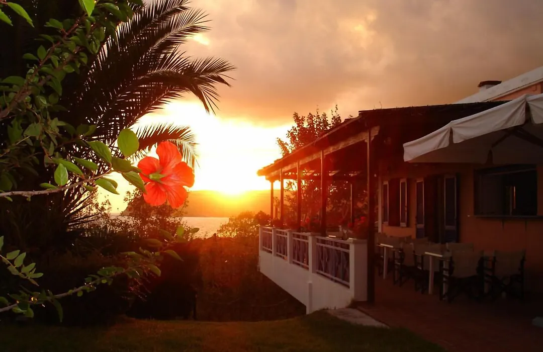 Mounda Beach Hotel-1