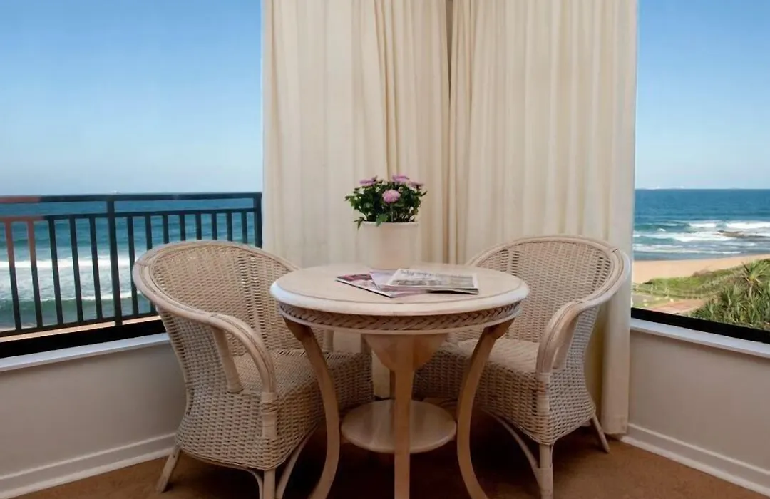 Fairlight Beach House-1