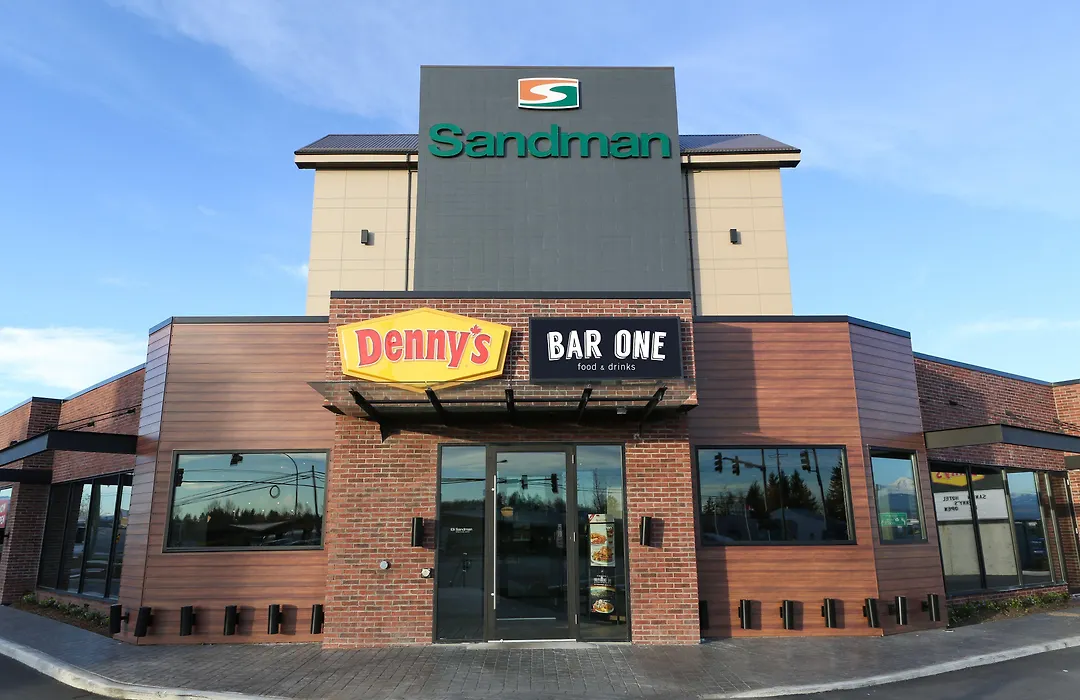 Sandman Hotel Abbotsford Airport-1
