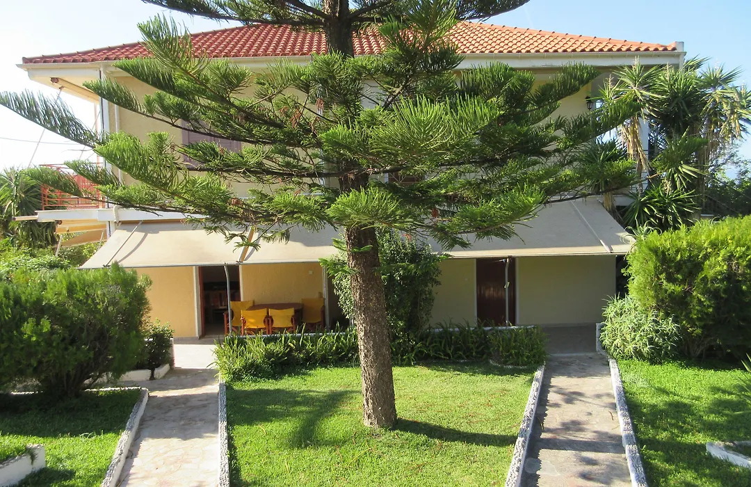 Lorenzo House Apartments-1