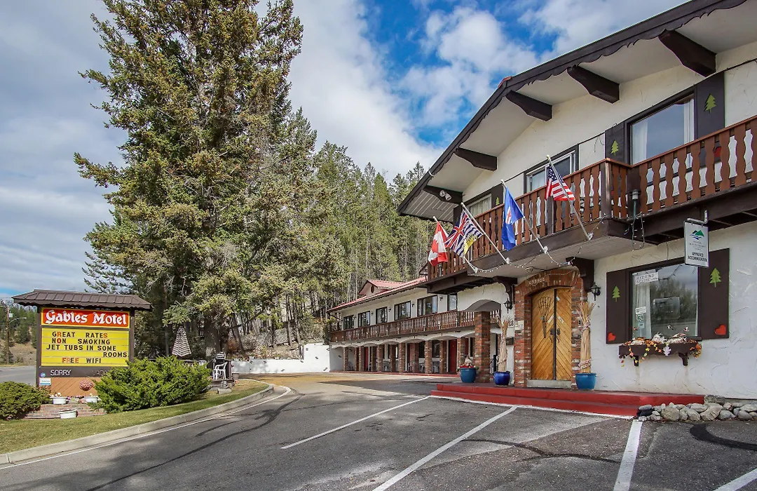 Gables Motel-1